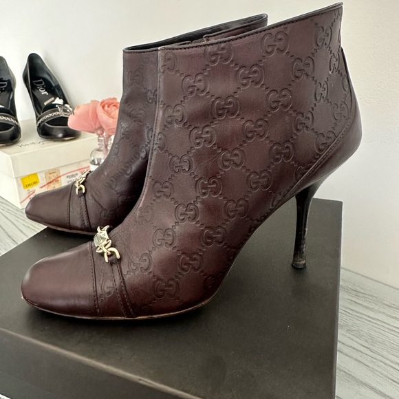 Gucci Margaux Guccissima Chocolate Ankle Booties Size 10. In Very Good Condition - Picture 6 of 12